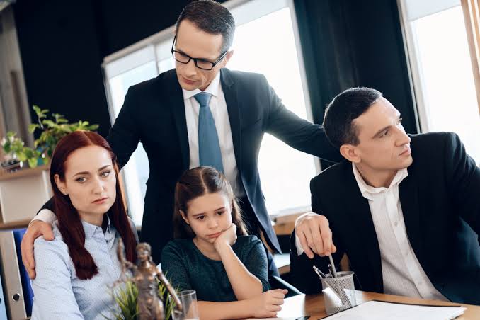 How Can Barker Mediation Help Us Reach a Child-Focused Agreement About School Wolverhampton?